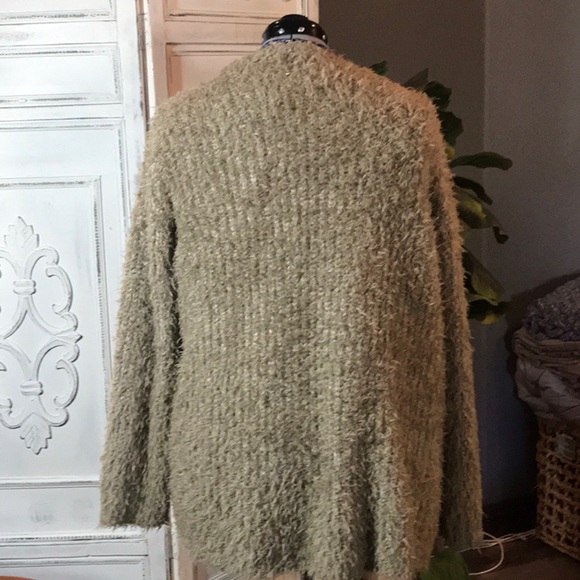 Cardigan - Picture 2 of 2